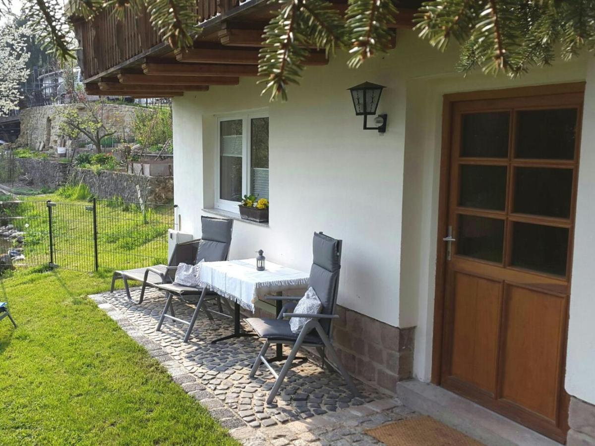 Saalfeld Saale Ferienhaus "Am Schleifenbach" מראה חיצוני תמונה