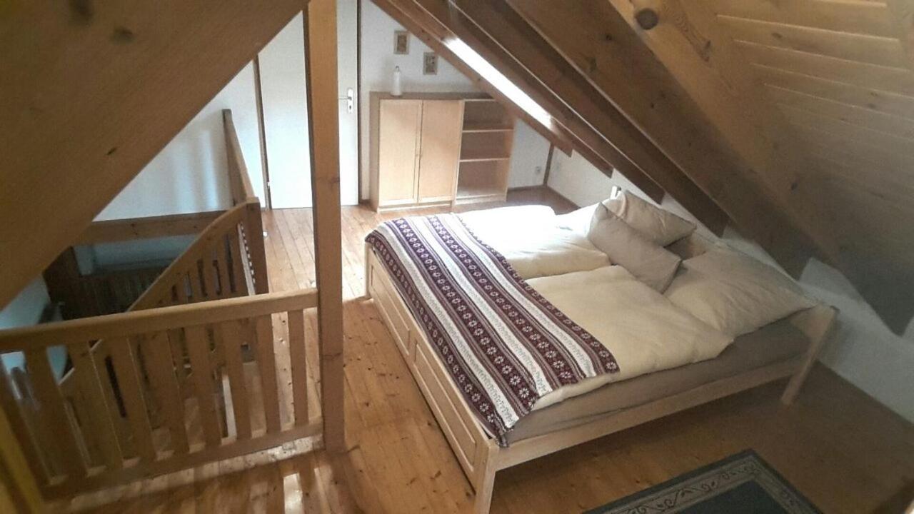 Saalfeld Saale Ferienhaus "Am Schleifenbach" מראה חיצוני תמונה